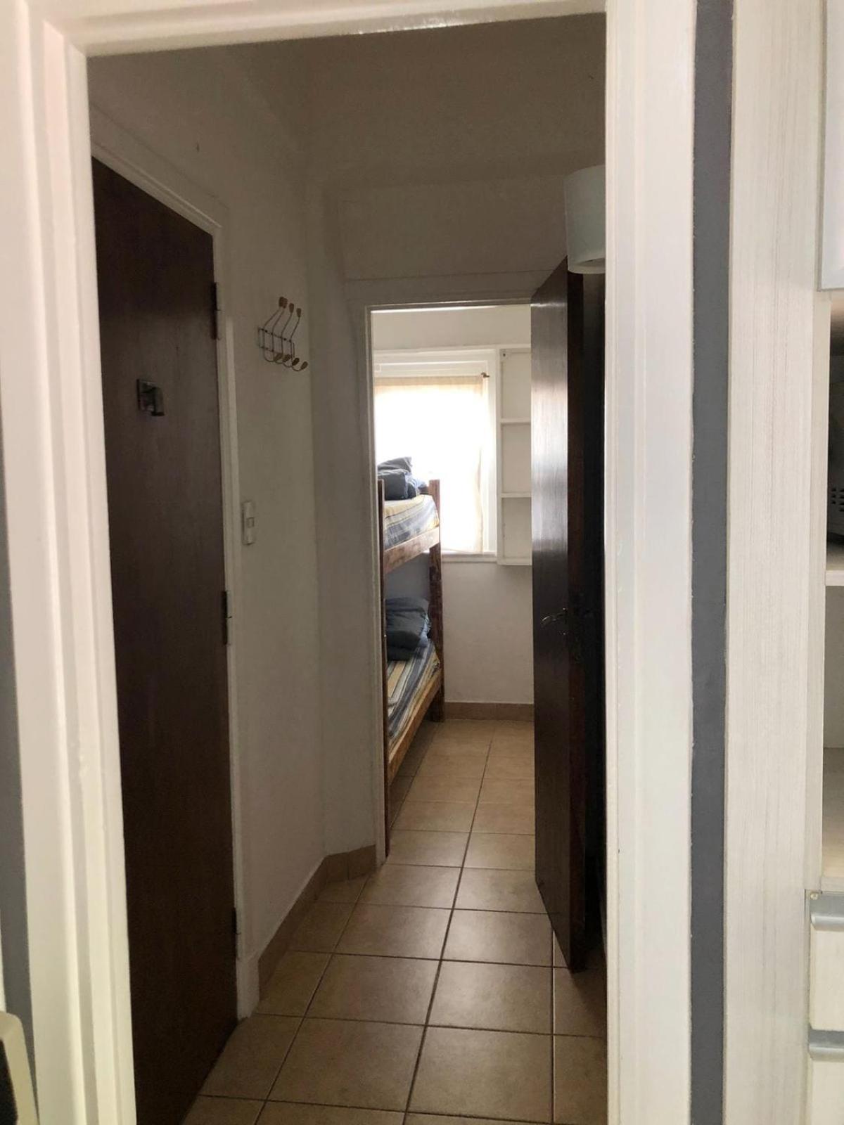 Departamento 4 Personas Colon 2900